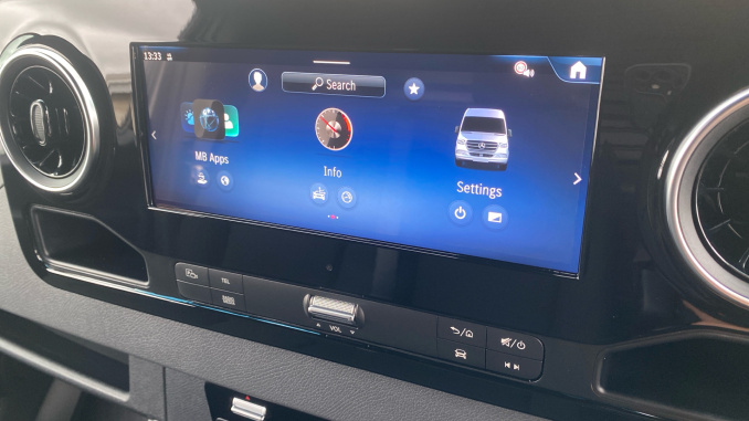 Mercedes-Benz Sprinter 315Cdi L2 Diesel Rwd 3.5t H2 Pro Van - Image 22